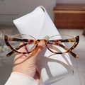 Occhiali cat-eye retrò con montatura tartarugata e custodia in pelle bianca - Montatura Tartarugata Lente Trasparente Bordo Oro