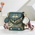 Borsa a tracolla retrò in pelle verde e tessuto etnico con fibbia a cigno e perla - Verde