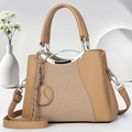Klassische khakifarbene Handtasche aus Leder mit Metallgriffen und Quasten-Akzent - Khaki