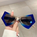 Gafas de sol de mariposa de gran tamaño con montura azul degradada y cristales grises - Montura Degradada Azul Lente Gris