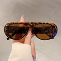 Classic leopard print sunglasses with dark brown lenses for outdoor fashion style - Leopard Frame / Tea Lens