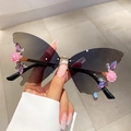 Schmetterlings-Sonnenbrille mit grauen Gläsern und lila diamantenen Blumendetails - Grau Gelb