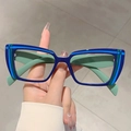 Occhiali cat eye blu scuro con accenti a strisce verdi e lenti colorate verde chiaro - Montatura Blu Aste Verdi Linee Verde Blu