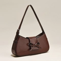 Bolso de hombro en charol marrón rojizo con lazo vintage y correa de hombro ajustable - café