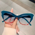 Chic cat-eye sunglasses with teal and red contrast frame and gradient lenses - Teal Red Patchwork Frame Gradient Blue Lens