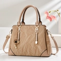 Beige pleated tote bag with clover charm and adjustable shoulder strap for women - Pleated Texture (Style 1) / Khaki