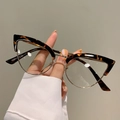 Retro cat-eye glasses frame with dark tortoise shell upper and gold metal lower rim - Tortoise Frame Clear Lens