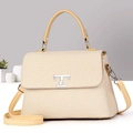 Borsa tote beige in tessuto intrecciato con tracolla in pelle e logo metallico - Giallo