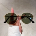 Gafas de sol redondas retro en metal dorado brillante con lentes verde oscuro - Montura Dorada Lentes Verde Oscuro