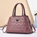 Elegante borsa a mano trapuntata rosa con cuciture e tracolla rimovibile - Viola