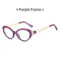 Elegante montatura per occhiali cat-eye viola con stanghette in metallo dorato - Montatura Viola