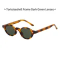 Occhiali da sole rétro in TR90 tartarugato con lenti verde scuro e cerniere - Montatura Tartarugata Lente Verde Scuro