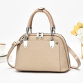 Borsa tote intrecciata marrone chiaro con manici in pelle e finiture argentate - Cachi Chiaro