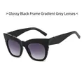 Occhiali da sole squadrati cat-eye neri lucidi con lenti grigie sfumate alla moda - Montura Nera Lucida Lenti Sfumate Grigie