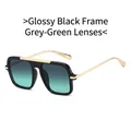 Gafas de sol cuadradas con montura negra brillante, lentes degradadas verde-gris y patillas oro - Montura Negro Brillante / Lentes Gris Verde