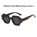 Modische runde Sonnenbrille mit schwarzem Rahmen, grauen Gläsern und Schildpatt-Details - Schwarzer Rahmen Schwarz Graue Gläser