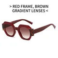 Modische runde Sonnenbrille in rotem Rahmen mit braunen Verlaufsgläsern und Schildpatt - Roter Rahmen Teefarbene Verlaufsgläser