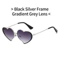Lunettes de soleil cœur tendance avec monture métal noir argent et verres dégradés gris - Monture Noire et Argent Verres Gris Dégradé