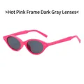 Ovale Cat-Eye-Sonnenbrille mit rotem Rahmen und schwarz-grauen Gläsern im Vintage-Stil - Rosenroter Rahmen Graue Linsen
