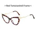 Occhiali cat-eye in tartaruga rossa con stanghette in metallo dorato ondulate - Montatura Tartarugata Rossa