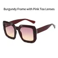 Gafas de sol cuadradas bordeaux retro con montura texturizada y lentes degradadas rosa - Montura Rojo Vino Lentes Té Rosa