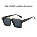 Occhiali da sole squadrati oversize con montatura nero e oro e lenti grigio scuro - Montatura Nera Lenti Grigio Nero