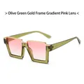 Occhiali da sole quadrati semicerchiati verde oliva con dettagli oro e lenti sfumate rosa - Montatura Verde Oliva / Lente Sfumata Rosa