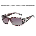 Lunettes de soleil sport ovales avec monture marbrée rouge, verres dégradés violets et strass - Monture Marbrée Rouge Noir Lentille Violet Dégradé