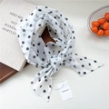 Sciarpa sottile in chiffon a pois bianchi con libri d'arte e pomodori freschi - Pois Bianchi (02be)
