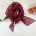 Foulard léger en soie rouge vin à pois blancs pour cheveux ou sacs à main - Pois Étoilés Bordeaux (06be)