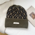 Detailed knit texture of diamond pattern beanie with Bowlow label in olive green - One Size (23*24cm) / American Green Argyle (3BOWLOW American Green Argyle)