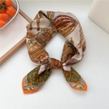 Foulard quadrato in cotone e lino dorato con bordo arancione e stampa a catena equestre - 65*65cm / Gioielli a Otto Foglie Giallo