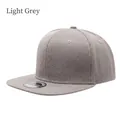 Cappellino snapback classico grigio chiaro a 6 pannelli con visiera piatta sport - Grigio chiaro