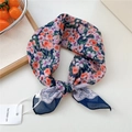 Foulard quadrato in seta blu scuro con fiori arancioni e bordo paisley - Fiori Foglie Verdi Navy (5be)