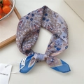 Foulard quadrato vintage con motivo paisley blu e beige e bordo rifinito - Bordo Blu Catena (15be)