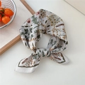 Carré de coton et lin au motif floral vintage blanc crème avec bordure verte élégante - 22-Graine Feuille de Cannelle (Coton)
