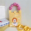 Détail du sac de téléphone en tricot jaune avec canard mignon et poignée nuage rose - Style Canard Jaune avec Poignée Rose