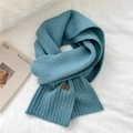 Winter solid knit scarf in grayish blue featuring a premium leather logo tag detail - 20cmx170cm / Lake Blue