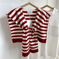 Detail of red and white striped knit shawl showing 60% acrylic 40% nylon fabric texture - Oval HELLO Two-Color Stripe (PJ1112) / Red