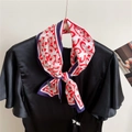 Sciarpa in raso di poliestere con motivi geometrici rossi e grigi su top nero - 4 Strato Singolo Fronte-Retro - Cubo di Rubik U Rosso / 15*143cm