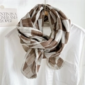 Sciarpa classica a quadri marroni e bianchi in cotone e lino da donna, design leggero - 43*150cm / Quadri Caffè Scuro Con Bordo
