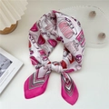 Foulard in seta francese con illustrazioni di moda rosa su sfondo bianco - Stampa Borsa Magenta