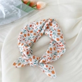 Bandana floral en coton et lin blanc avec imprimé fleurs orange et détail de nœud torsadé - 15B Fruit Orange
