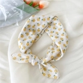 Bandana en coton et lin blanc avec imprimé floral jaune et nœud décoratif élégant - 23B Fleur Jaune à Cinq Pétales