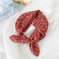 Bandana en coton et lin rouge vintage avec motifs floraux blancs pour femmes - 18B Petit Pétale Fleuri Rouge Orange