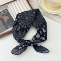 Breathable black and white cotton-linen square scarf with classic paisley patterns - Round Leaf Black (35 Cotton) / 58*58cm