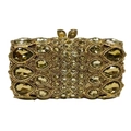 Dettaglio di una pochette da sera dorata di lusso con strass scintillanti e cristalli - Oro / Strass Dorati
