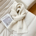 Detail of cream chunky knit scarf showing vertical ribbed texture and soft material - 20*160cm / Cream