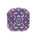 Dettaglio della borsa a mano in cristallo lavanda con strass e chiusura dorata - Violetto