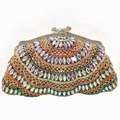 Détails de la pochette de soirée dorée ajourée avec strass colorés et cadre métallique - Or Multicolore